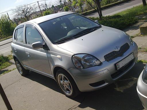 Toyota Yaris Sol/KUN080-2